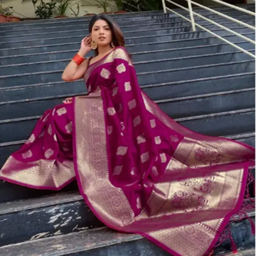 Woven Bollywood Jacquard Saree