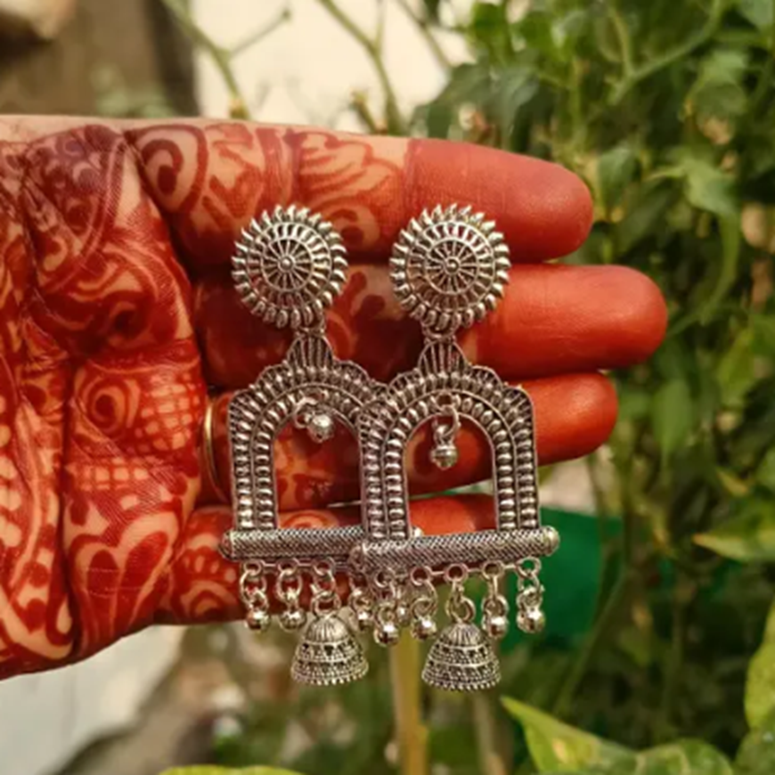 Traditional Silver Oxidized Earings humki